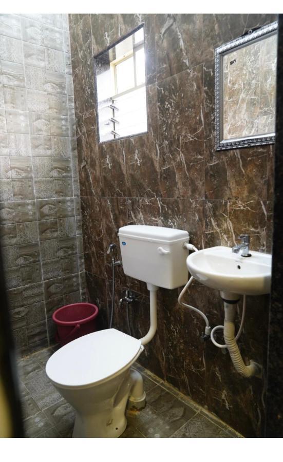 Paroza Guest house